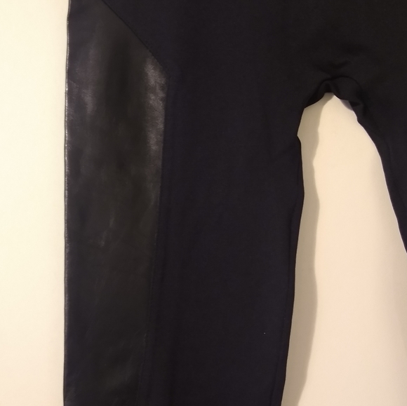Black Leggings with Faux Leather side patches Size small/medium - Picture 2 of 2